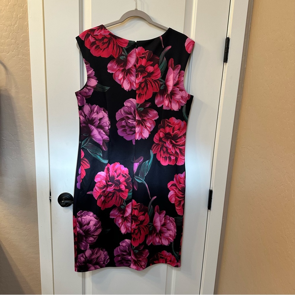 NWOT SLNY Pink Sheath Midi Dress Sleeveless Crew Neck, New condition.Never worn. - Picture 2 of 3